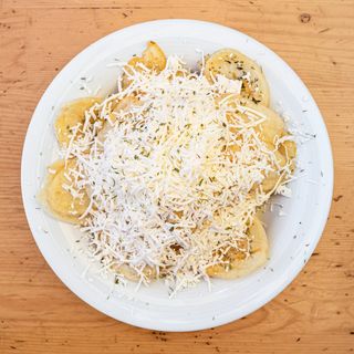 Пържени картофи със сирене (300г)