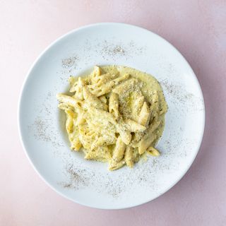 Pasta Crema e pesto  velika porcija