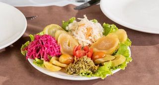 მწნილის  ასორტი 