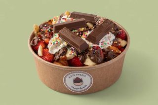 Bubble waffle Kit Kat