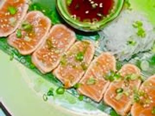 60. Tataki Salmón(7 cortes)