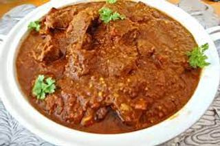 Beef Curry With Any Accompaniments