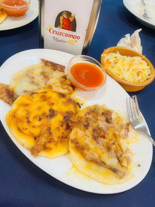 Tortillitas de camarones (ración)