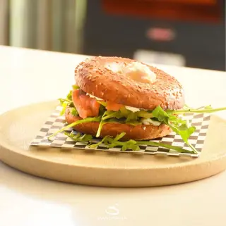 Bagel ahumado