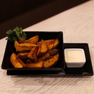 Картопля по-селянськи (200/50г)