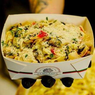 Fettuccine Alfredo i mix morskih plodova  400 gr