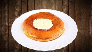 Komplet lepinja sa kajmakom