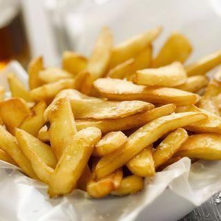 Patatas fritas medianas