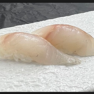 228A. Nigiri branzino flambè - 2 pezzi