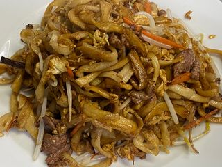 Ramen Fritos Con Carne De Ternera