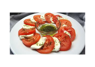 ENSALADA TOMATE Y QUESO