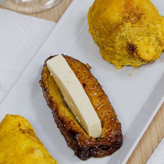 Maduro Con Queso