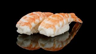 Суші нігірі з креветкою
