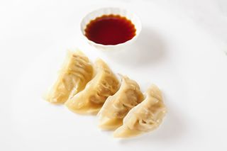 18. Gyoza di pollo  - 4 pezzi