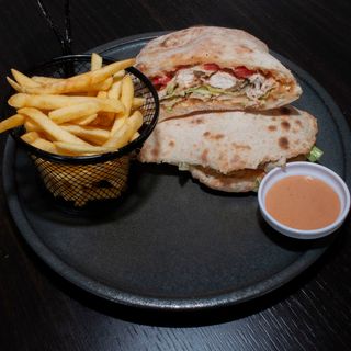 Pileći sendvič classic