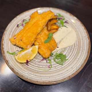  Dimljena Pastrmka sa aromatičnim krompirom