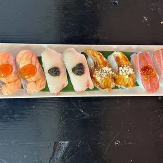 Combo Top Roll Salmon