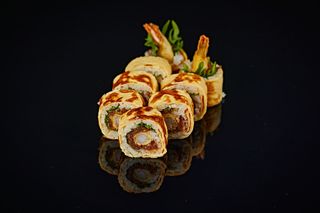 Negi tuna tamago maki 8szt.	