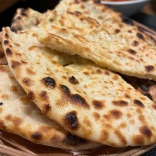 Cheese Naan
