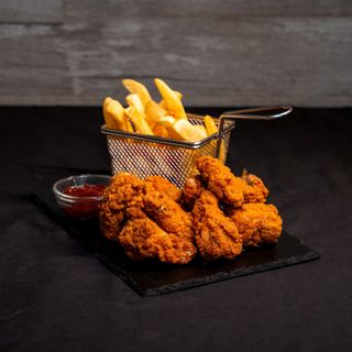 Meniu Chicken Wings(9 aripioare picante)