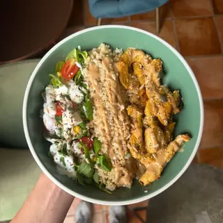 Pechuga con salsa de cacahuete