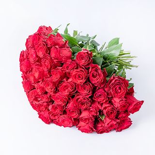 101  czerwona róża ,,To właśnie Ty,,