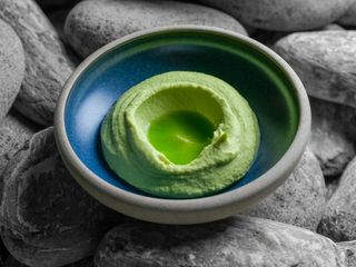 Humus din edamame si matcha