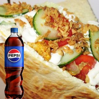 Kebab w chlebie tureckim  200 g mięso kebab + Pepsi 850ml