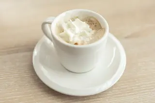 Espresso sa šlagom
