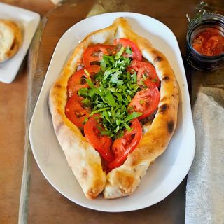 Adżar z mięsem i pomidorami  350g