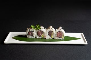 089. Maguro avocado - 4 pezzi