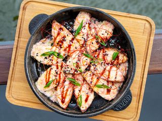 Мідії під сиром (200g)