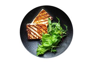 Grilled Haloumi & Vegetable Salad 