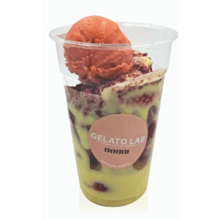  Strawberry CHOCOLAT BLANC AVEC BOULE DE GLACE  