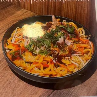 UDON CON PATO BLAQUEADO
