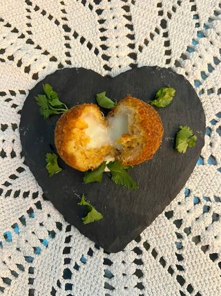 Bolinhas de Alheira Recheadas de Queijo de Seia