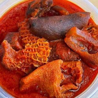 Shaki and pomo in Nigerian spicy stew 