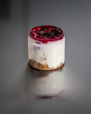 NOVITA': Cheesecake Frutti di Bosco Monoporzione