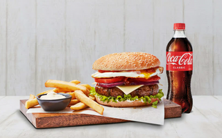 2 Burgeri Standard +2 Cartofi Pai + 2 Băuturi răcoritoare la alegere