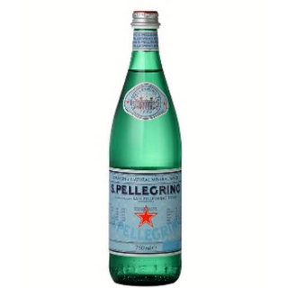 Agua con gas Sanpellegrino (50cl)
