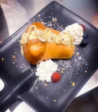 Babà Napoletano