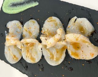 Sashimi Vieira (4 Uds.)