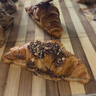 Croissant Relleno De Nutella