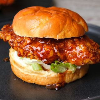 Crispy BBQ Chicken Burger