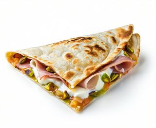 Piadina con prosciutto crudo, crema di pistacchio e stracchino