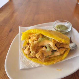 Arepa Rellena De Carne