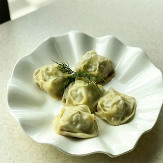 Манты с говяжьим мясом (5 шт)