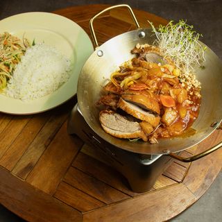 Kaczka z ananasem			200g