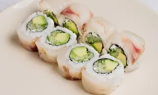 Uramaki dorada -8 szt-