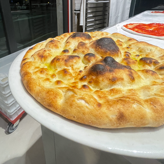 Schiacciata vuota al piatto